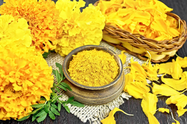 marigold powder